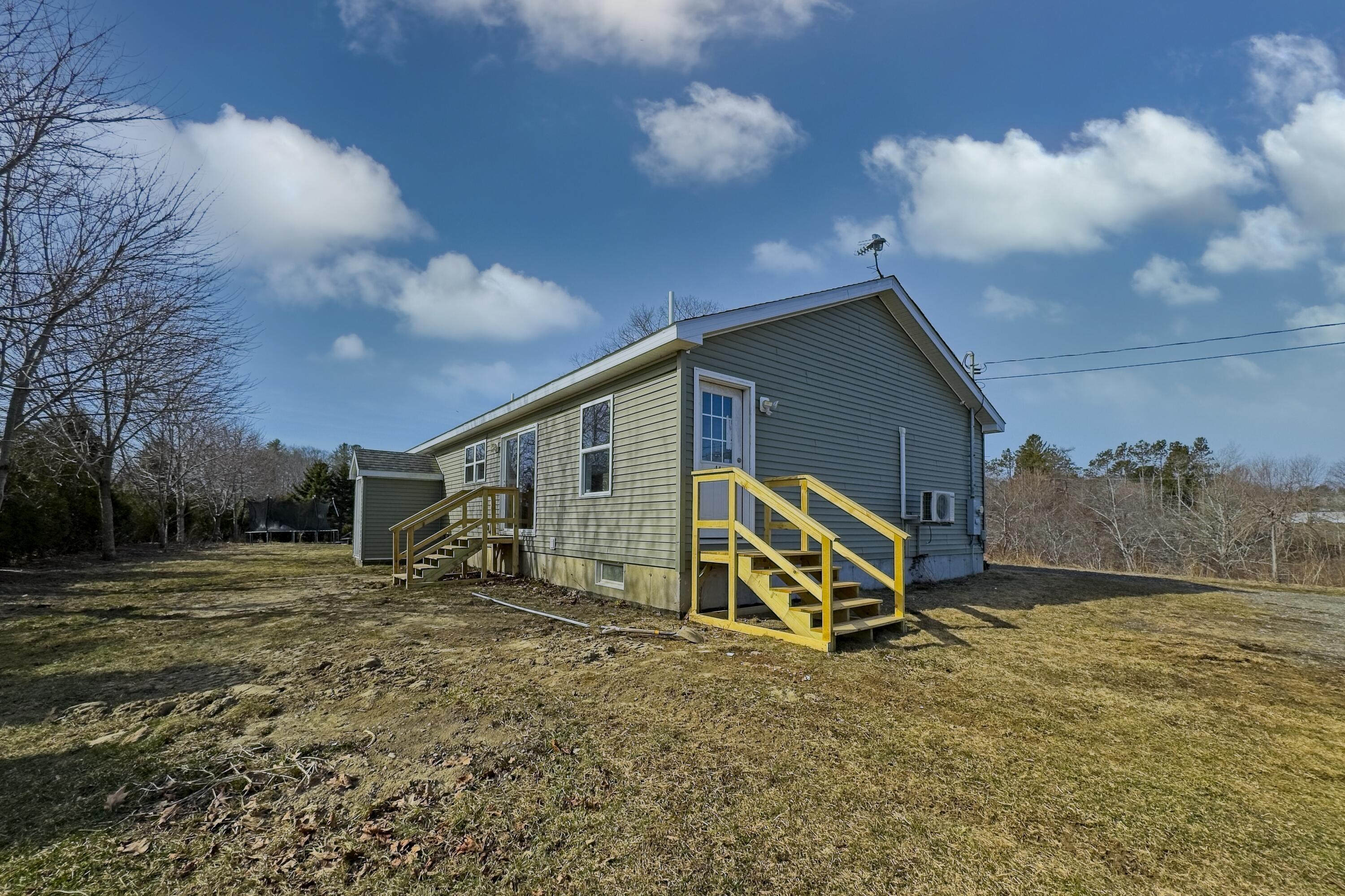 11 Meadow Lane Cushing ME 04563