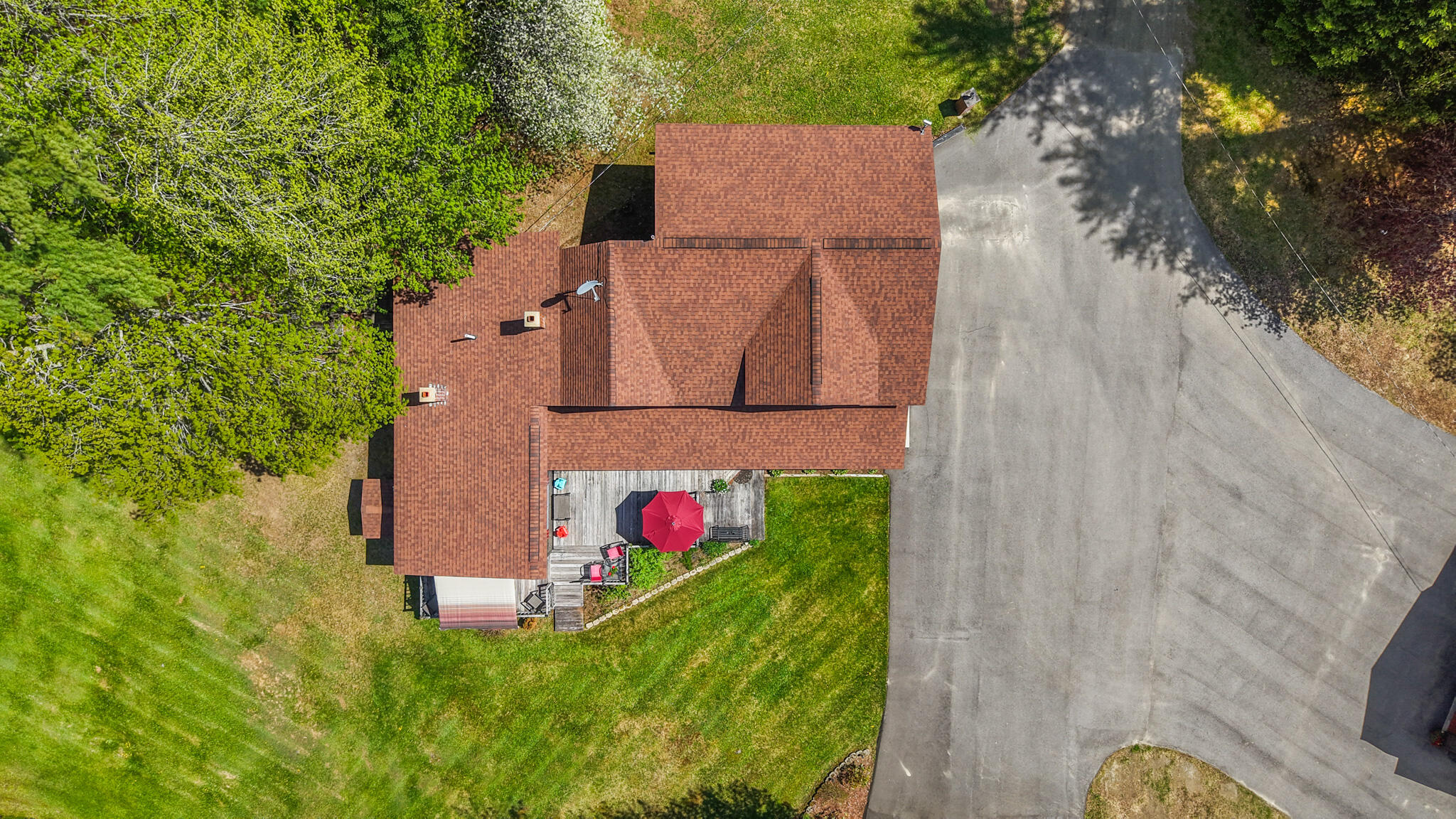 121 Hartford Lane Sangerville ME 04479