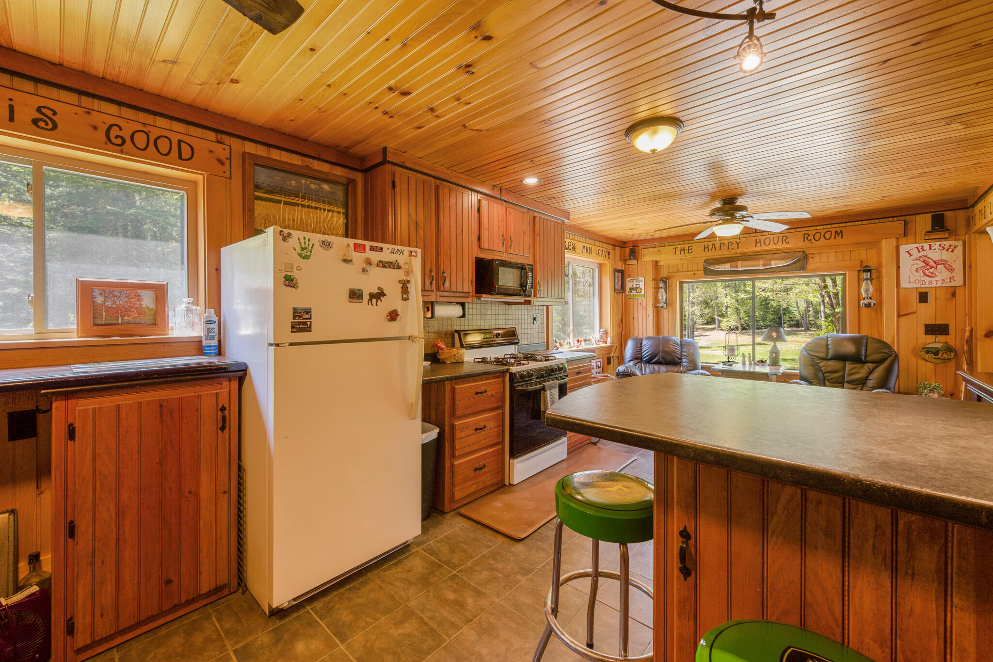 121 Hartford Lane Sangerville ME 04479