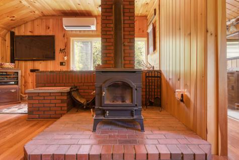121 Hartford Lane Sangerville ME 04479