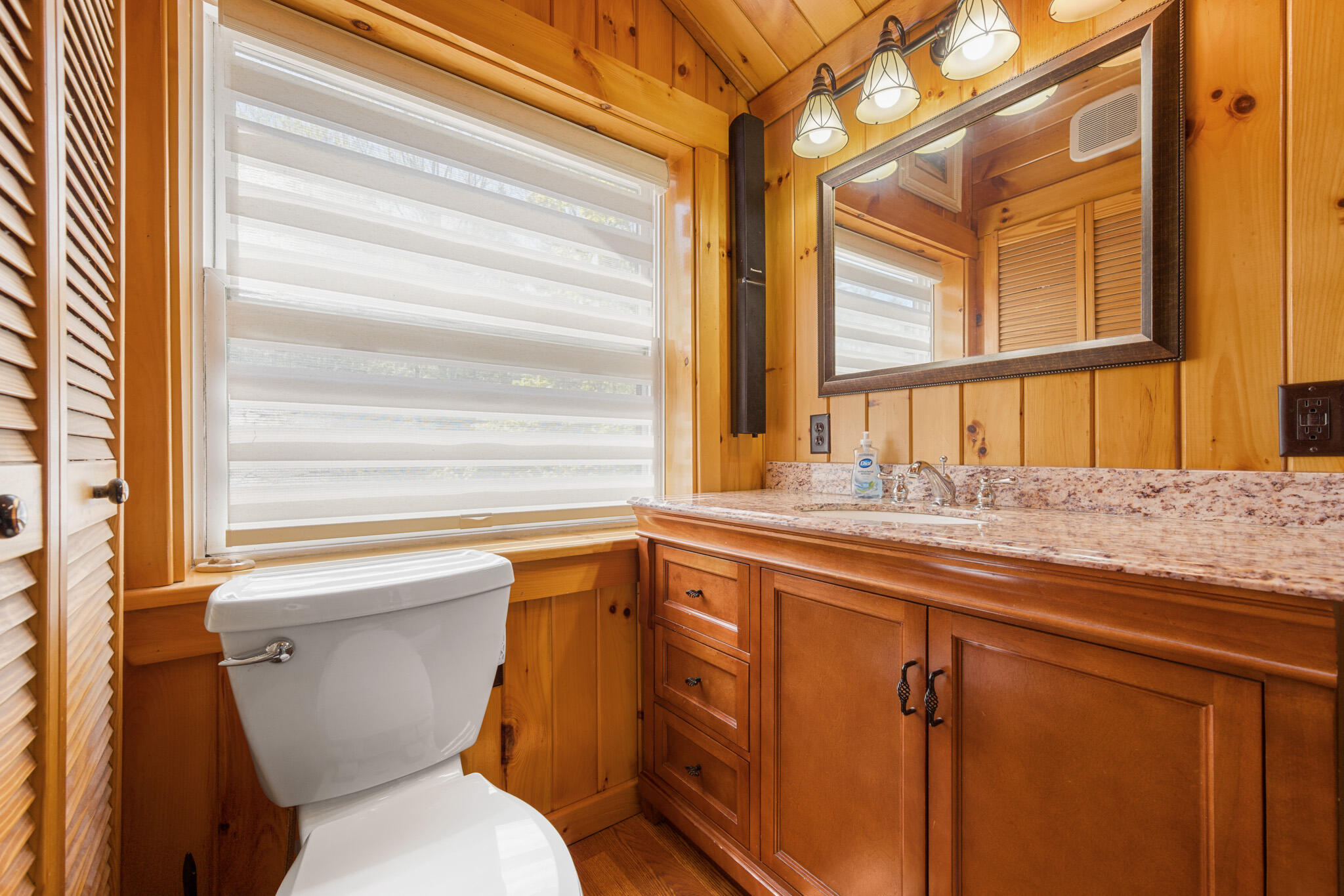 121 Hartford Lane Sangerville ME 04479