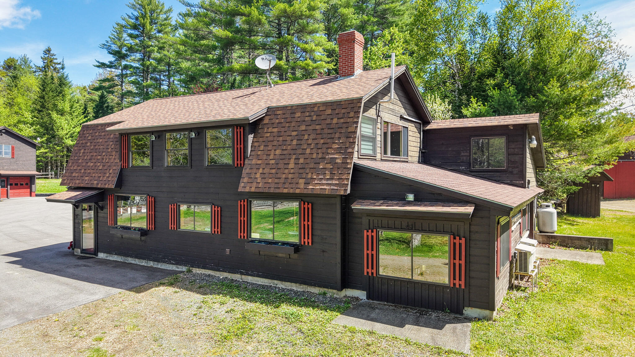 121 Hartford Lane Sangerville ME 04479