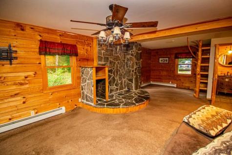 172 Swan Road New Sharon ME 04955