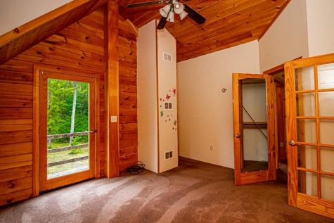 172 Swan Road New Sharon ME 04955