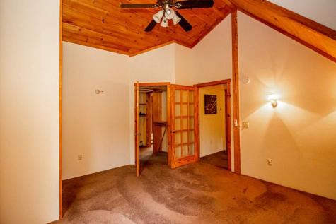 172 Swan Road New Sharon ME 04955