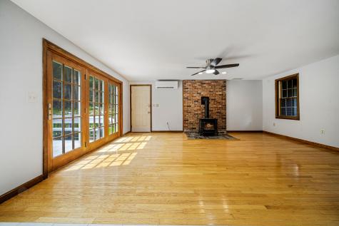 11 Heritage Lane Falmouth ME 04105
