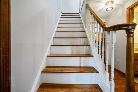 11 Heritage Lane Falmouth ME 04105