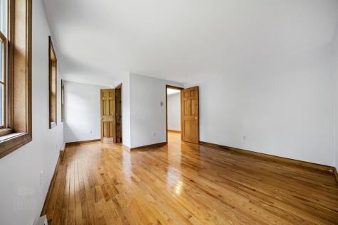 11 Heritage Lane Falmouth ME 04105