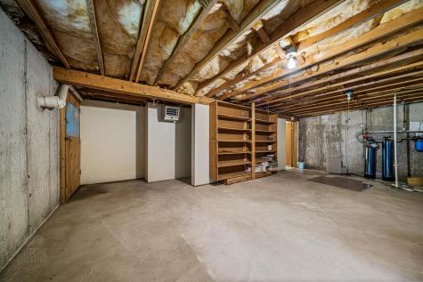 11 Heritage Lane Falmouth ME 04105