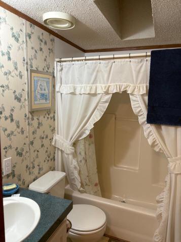 8 Raven Road Augusta ME 04330