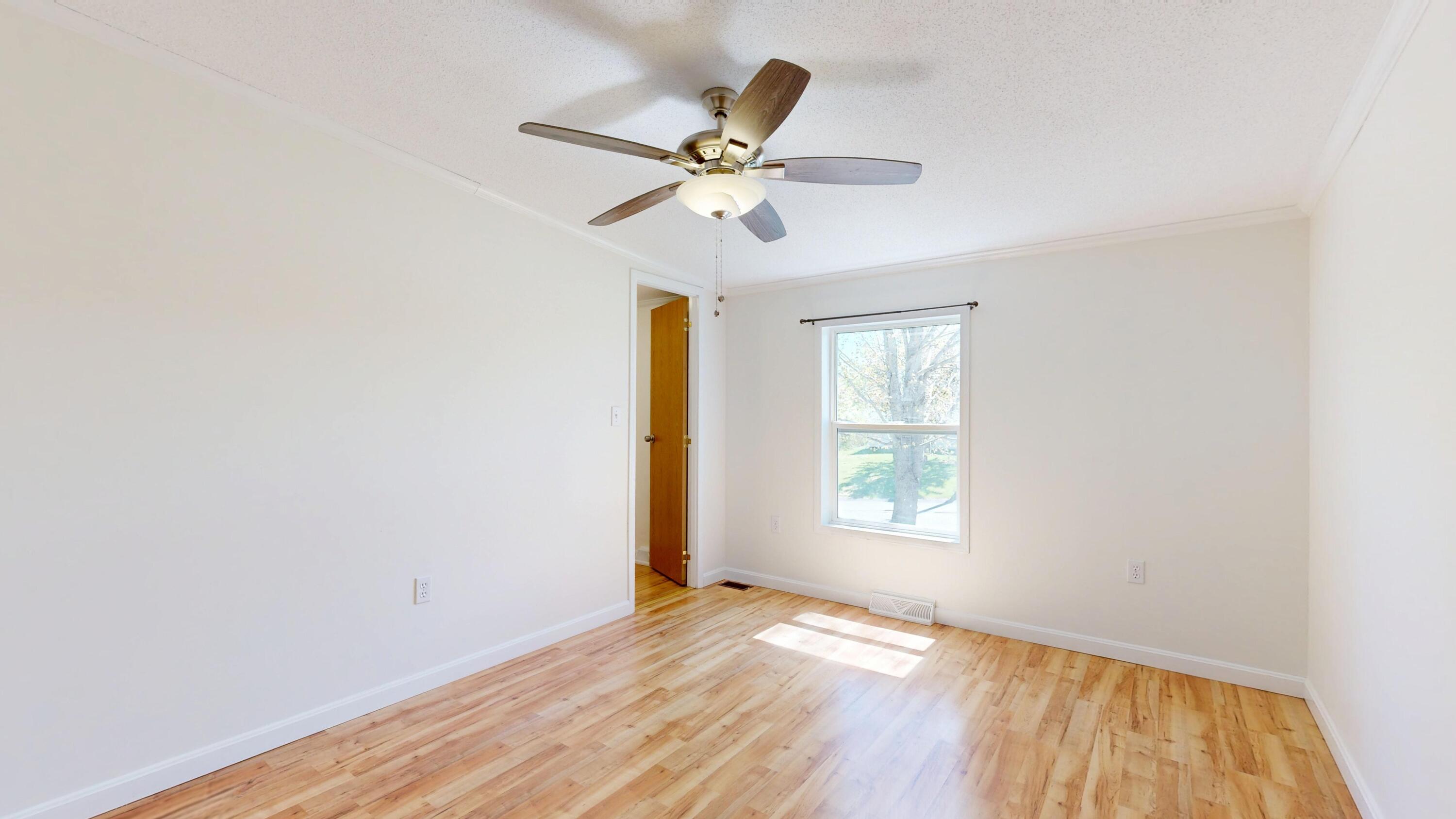 155 Town And Country Drive Norway ME 04268