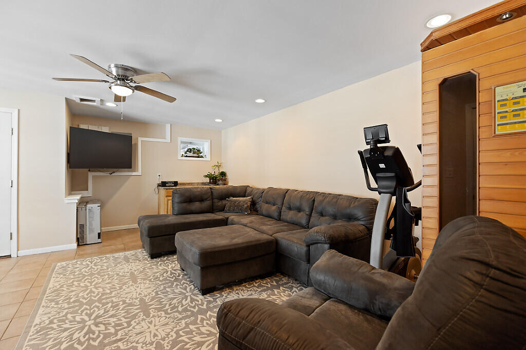 559 Ridge Road Chesterville ME 04938