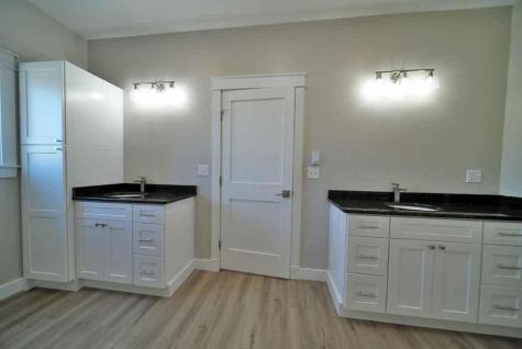 3 Lilac Lane Houlton ME 04730
