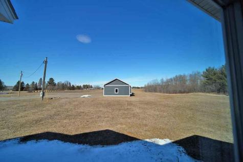 3 Lilac Lane Houlton ME 04730