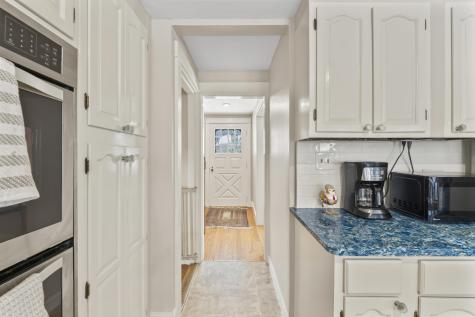 47 Pleasant Hill Road Falmouth ME 04105