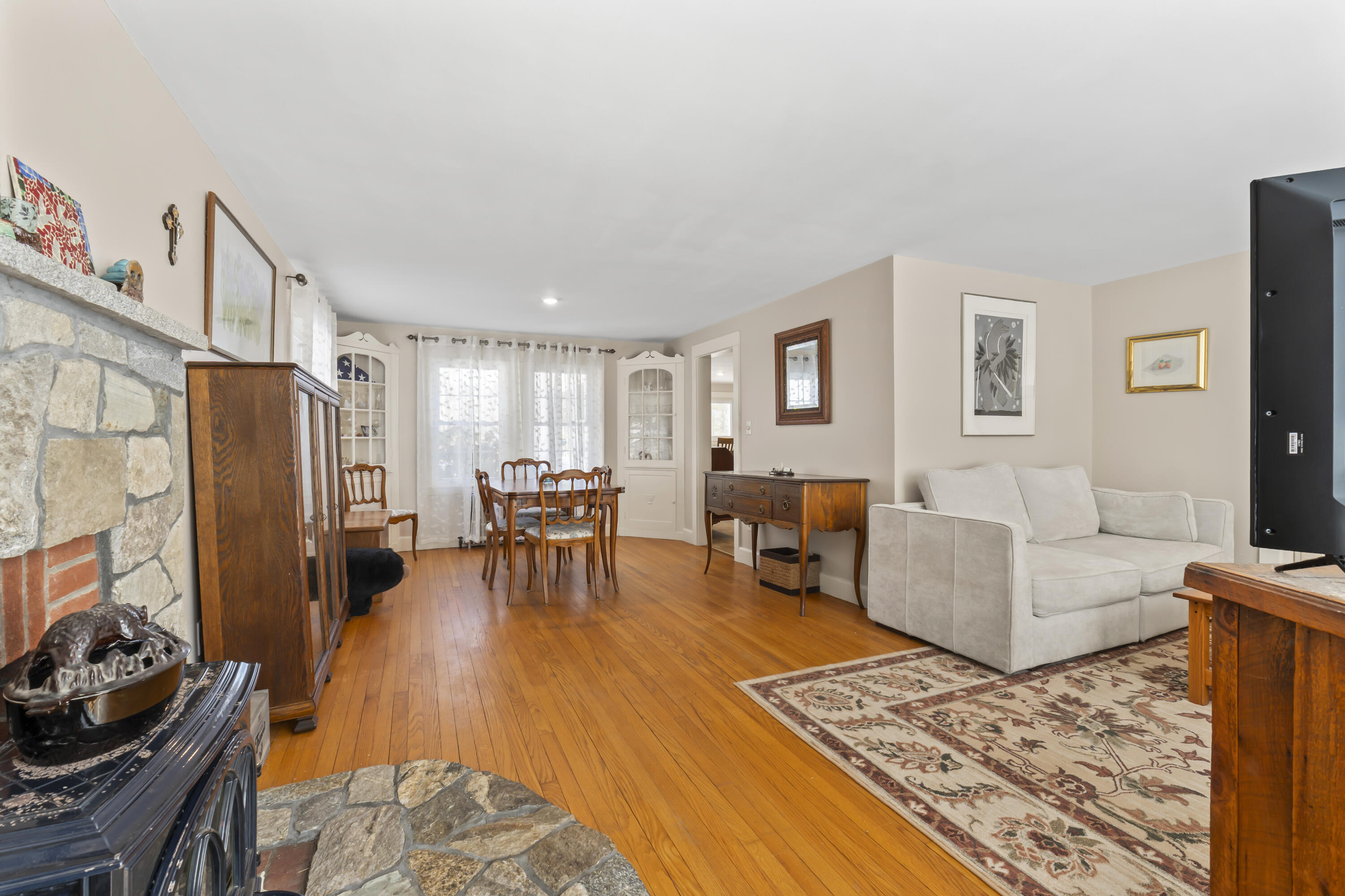 47 Pleasant Hill Road Falmouth ME 04105