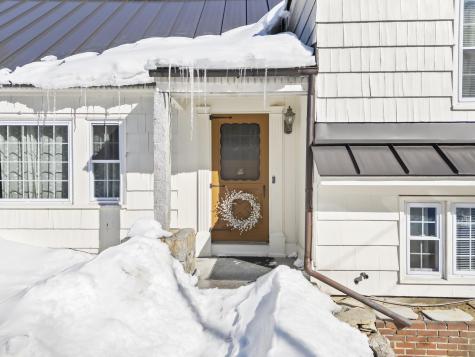 47 Pleasant Hill Road Falmouth ME 04105