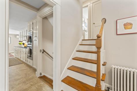 47 Pleasant Hill Road Falmouth ME 04105