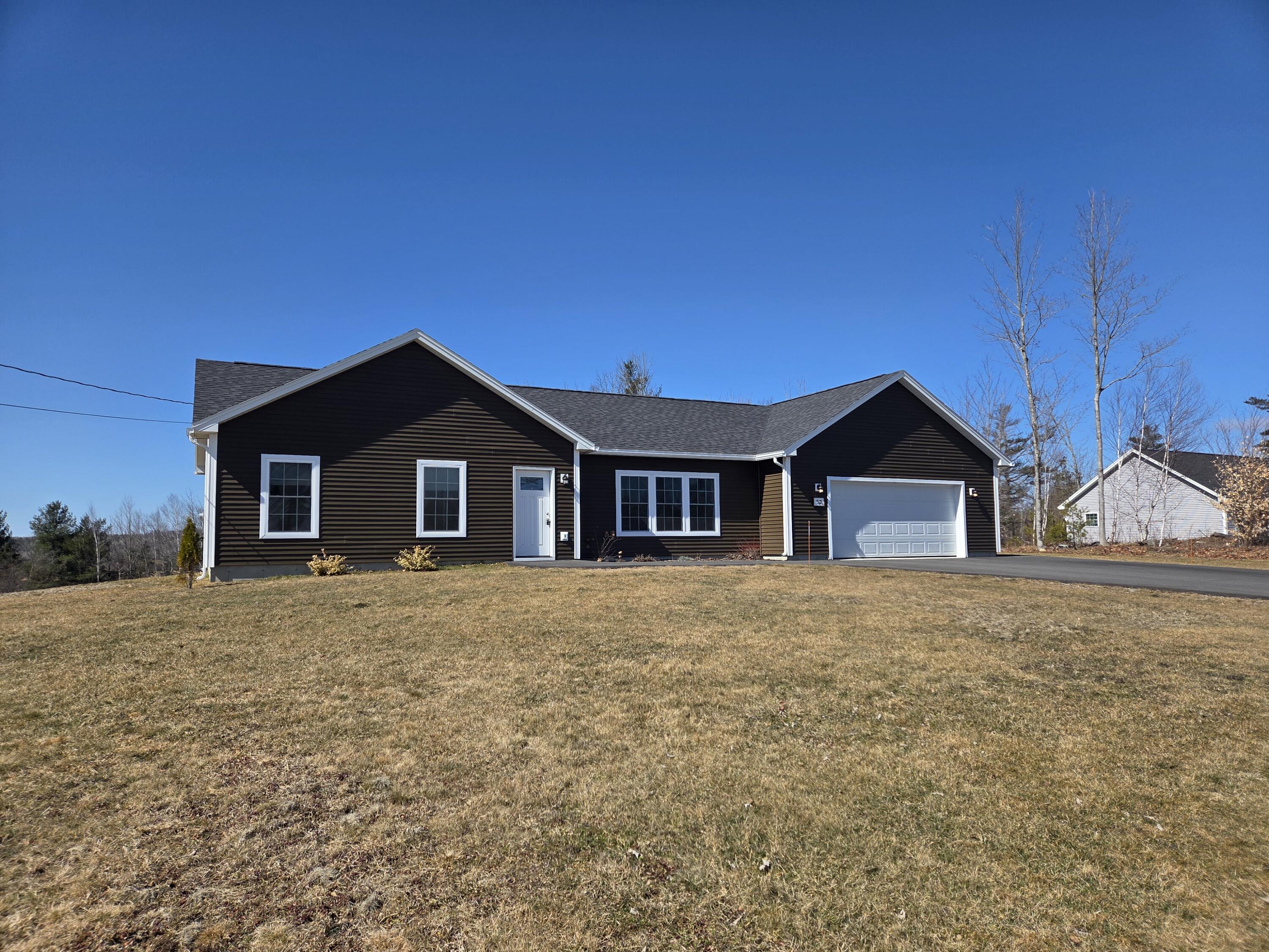 52 Knoll Crest Drive Bangor ME 04401