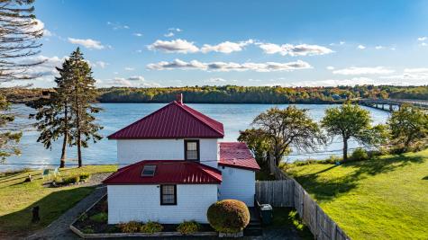 1723 Us 1 Highway Sullivan ME 04664