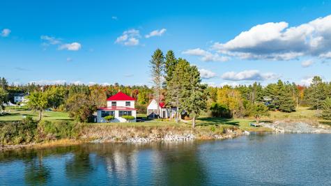 1723 Us 1 Highway Sullivan ME 04664