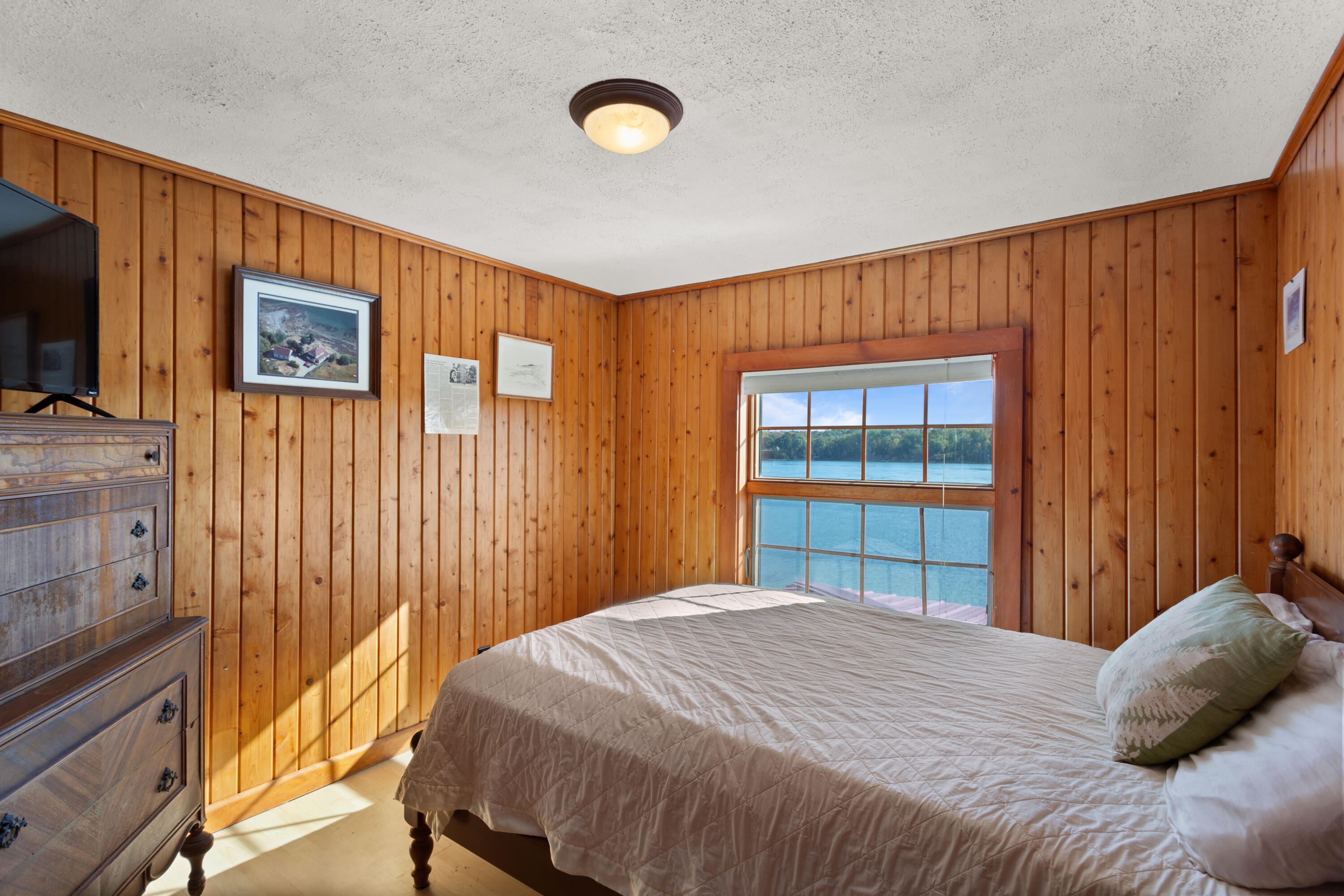 1723 Us 1 Highway Sullivan ME 04664