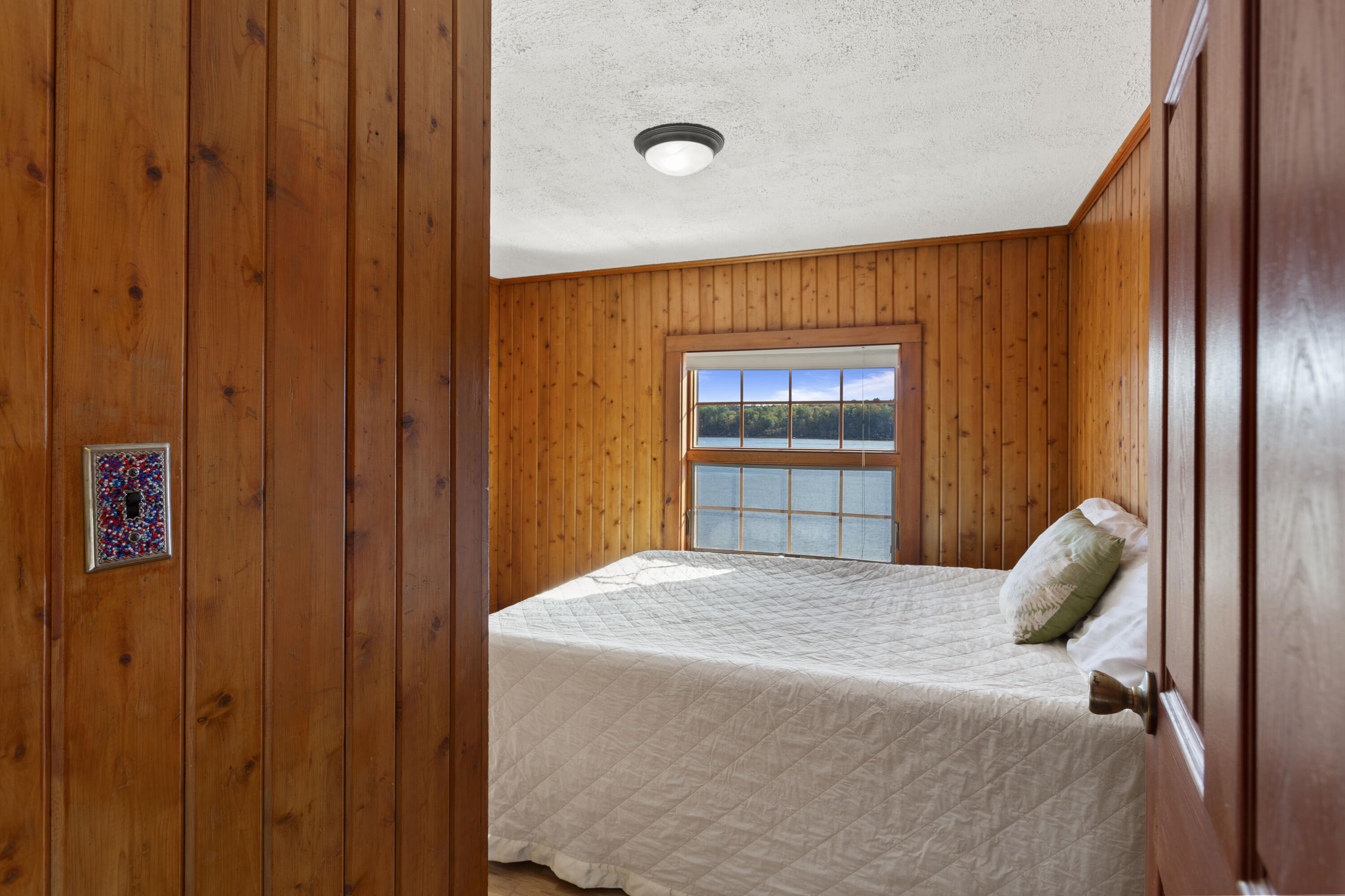 1723 Us 1 Highway Sullivan ME 04664