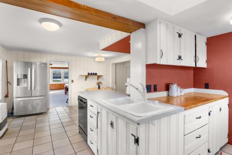 1723 Us 1 Highway Sullivan ME 04664