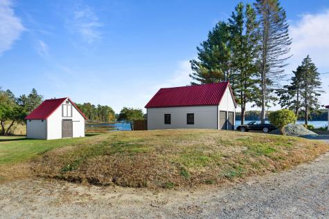 1723 Us 1 Highway Sullivan ME 04664