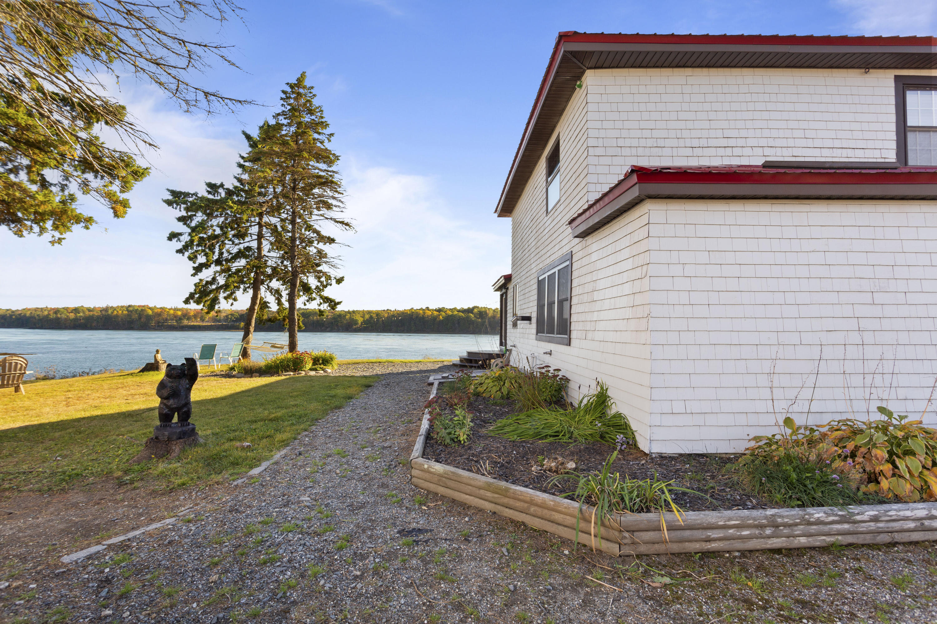 1723 Us 1 Highway Sullivan ME 04664