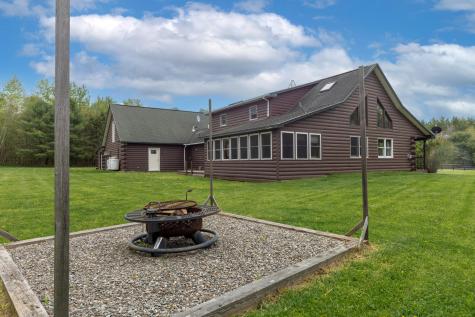 118 County Woods Road Newport ME 04953