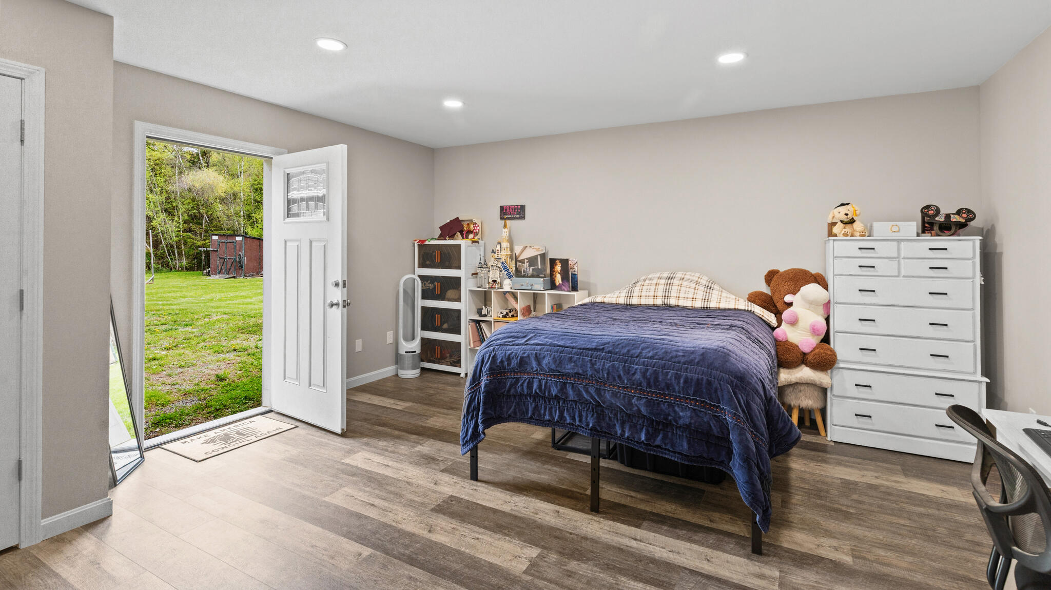 118 County Woods Road Newport ME 04953