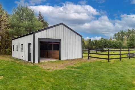 118 County Woods Road Newport ME 04953