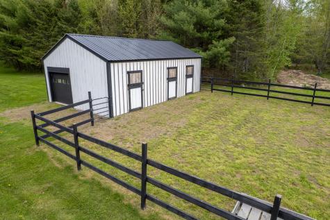 118 County Woods Road Newport ME 04953