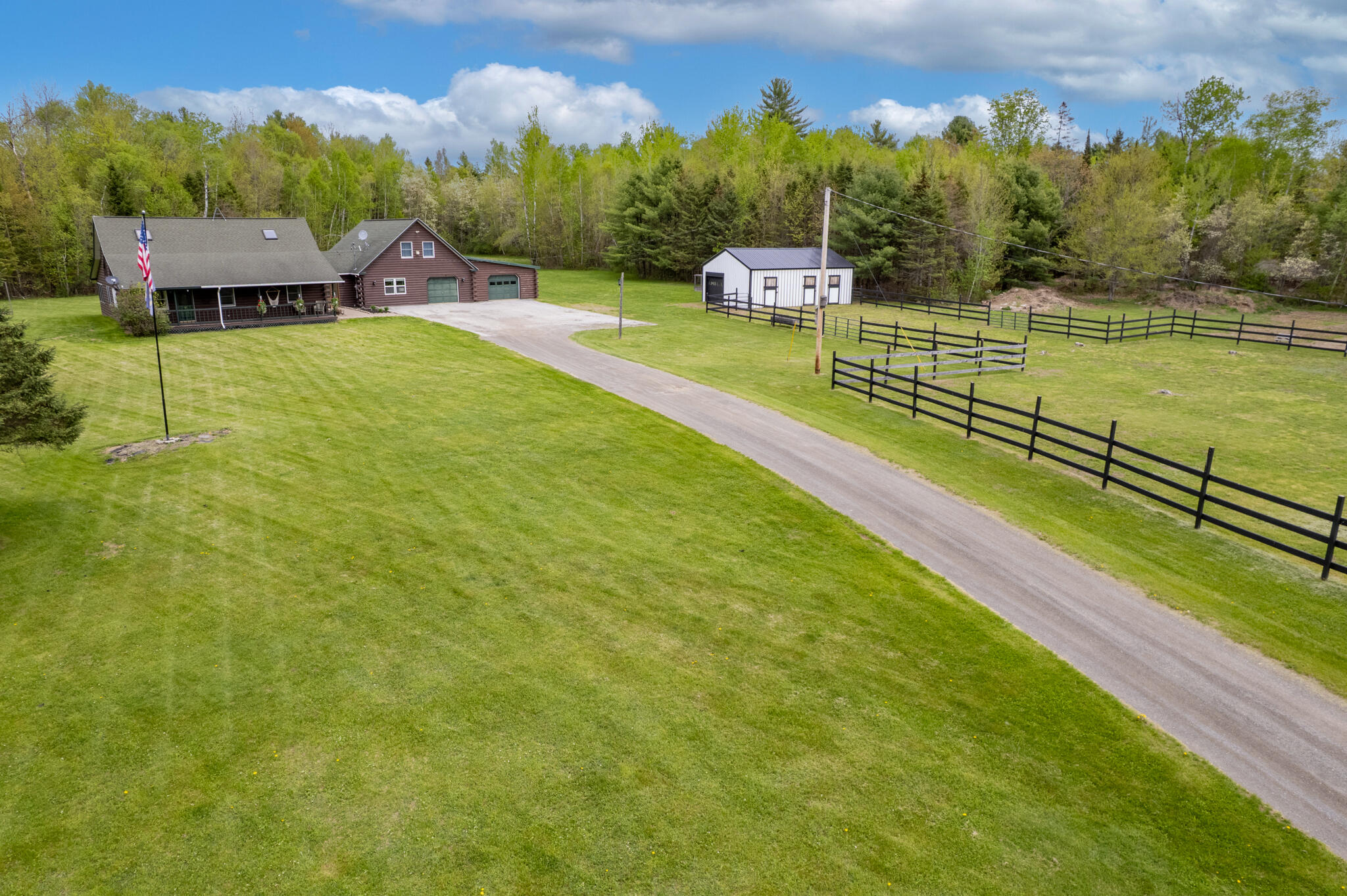 118 County Woods Road Newport ME 04953