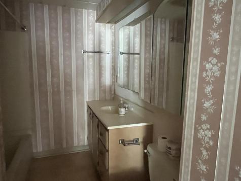 6 Noble Street Lewiston ME 04240