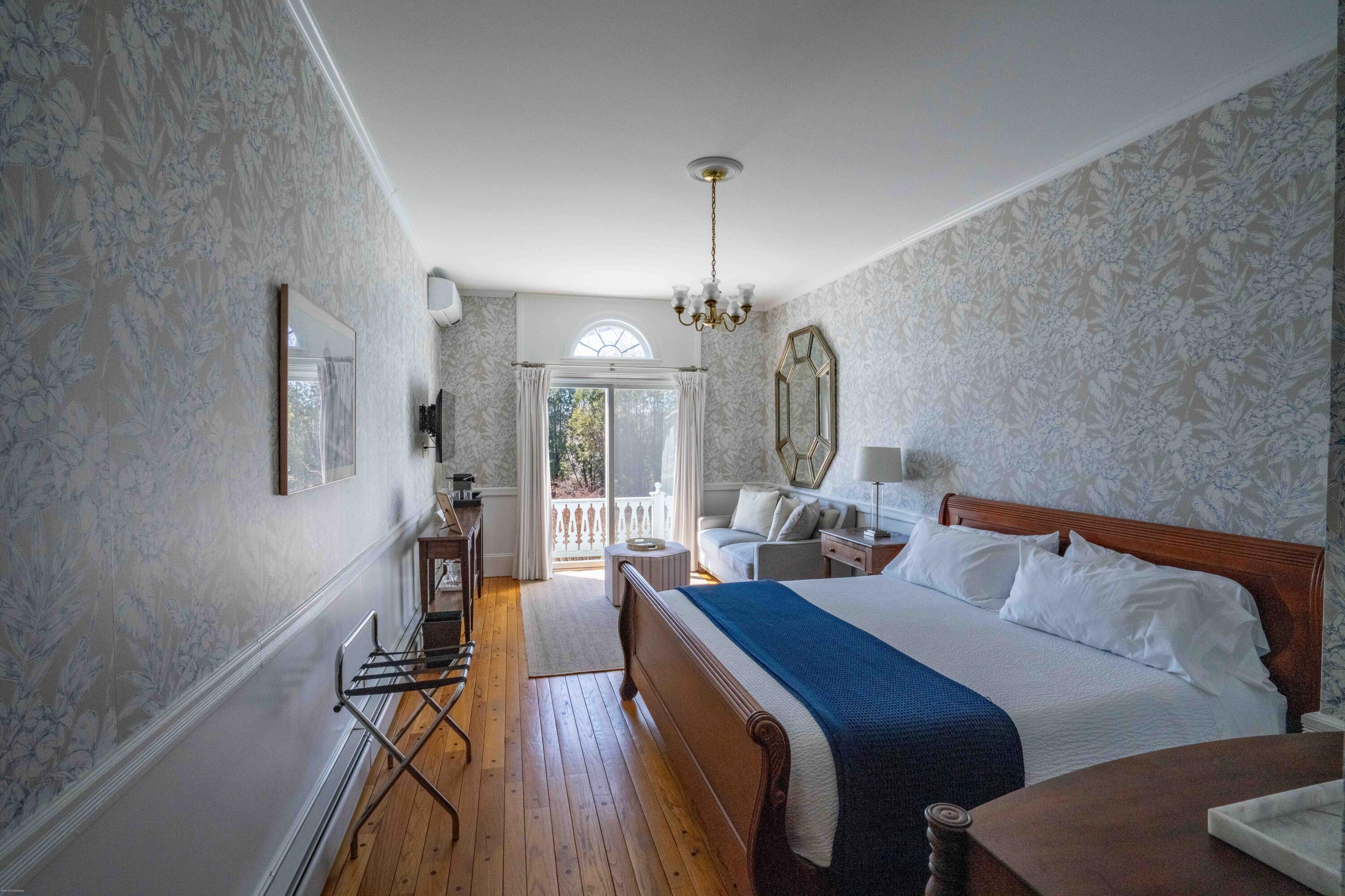 121 E Main Street Searsport ME 04974