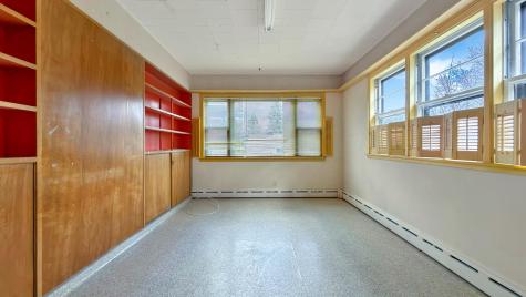 19 Macarthur Avenue Caribou ME 04736