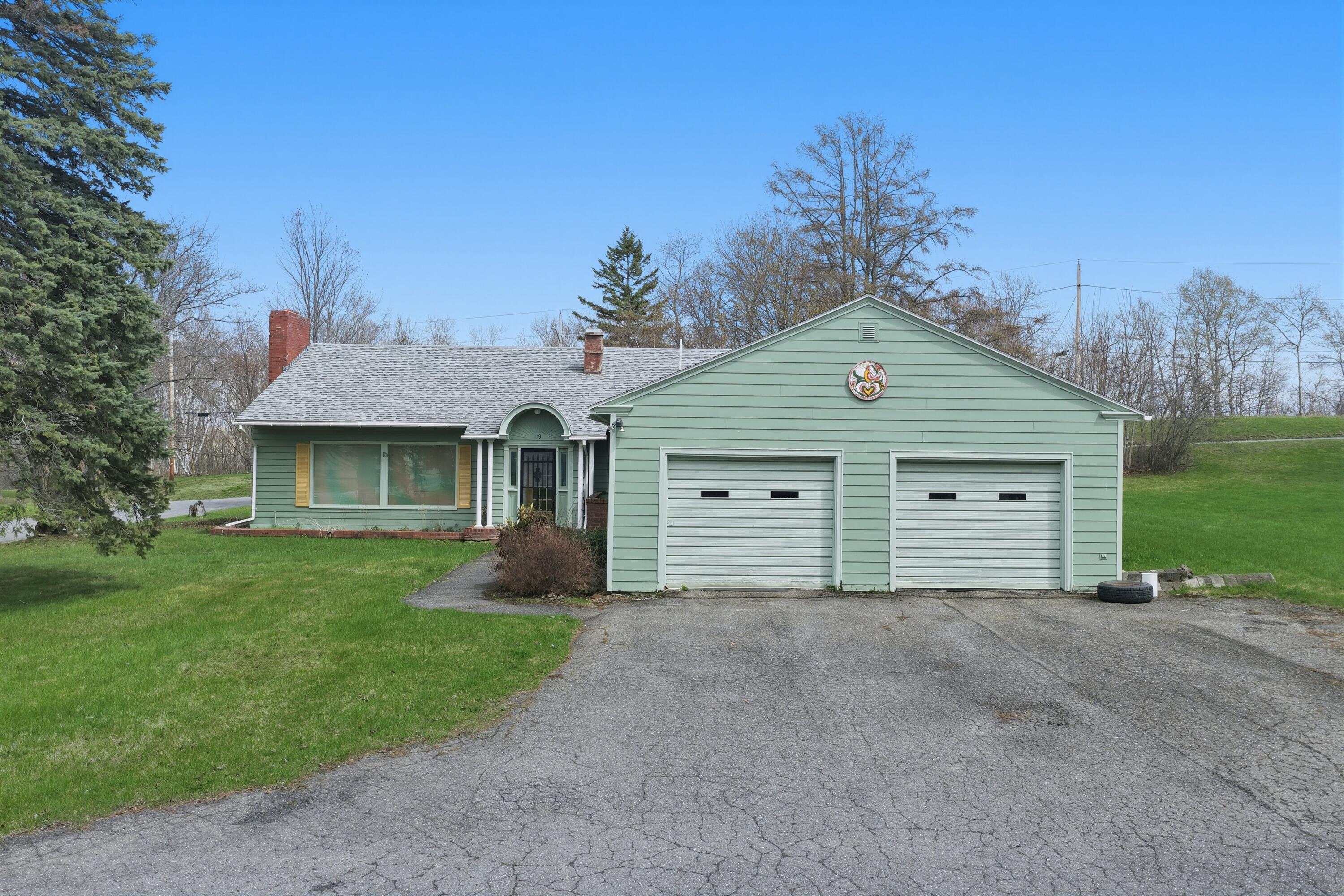 19 Macarthur Avenue Caribou ME 04736