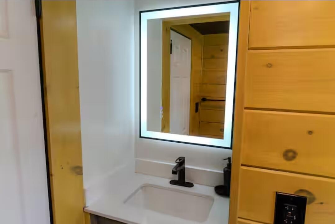 51 Washington Street Ellsworth ME 04605