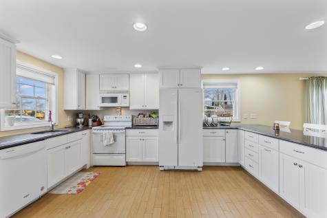 60 Merrifield Court Wells ME 04090