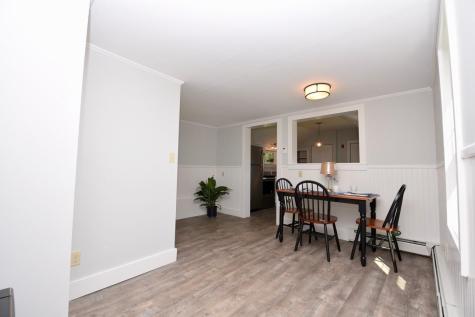 32 Water Street Kennebunk ME 04043