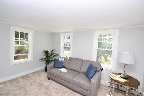 32 Water Street Kennebunk ME 04043