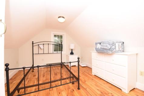 32 Water Street Kennebunk ME 04043