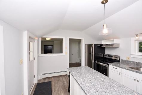 32 Water Street Kennebunk ME 04043