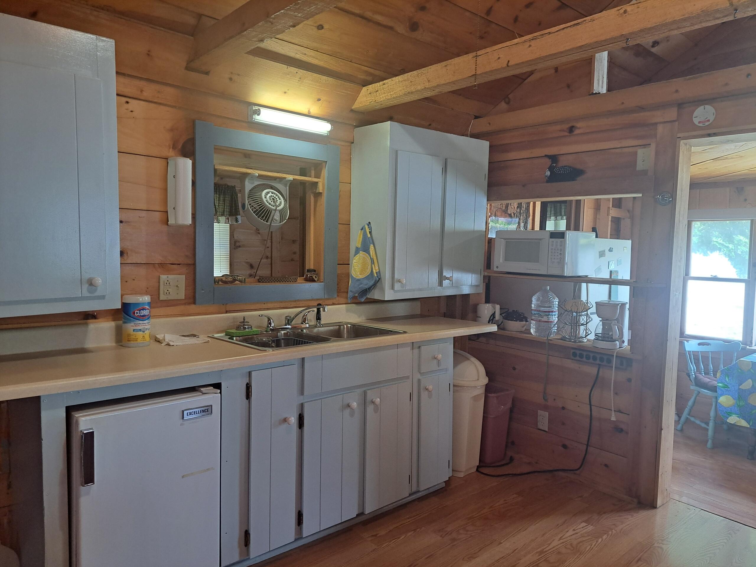 129 Cardinal Lane Dexter ME 04930