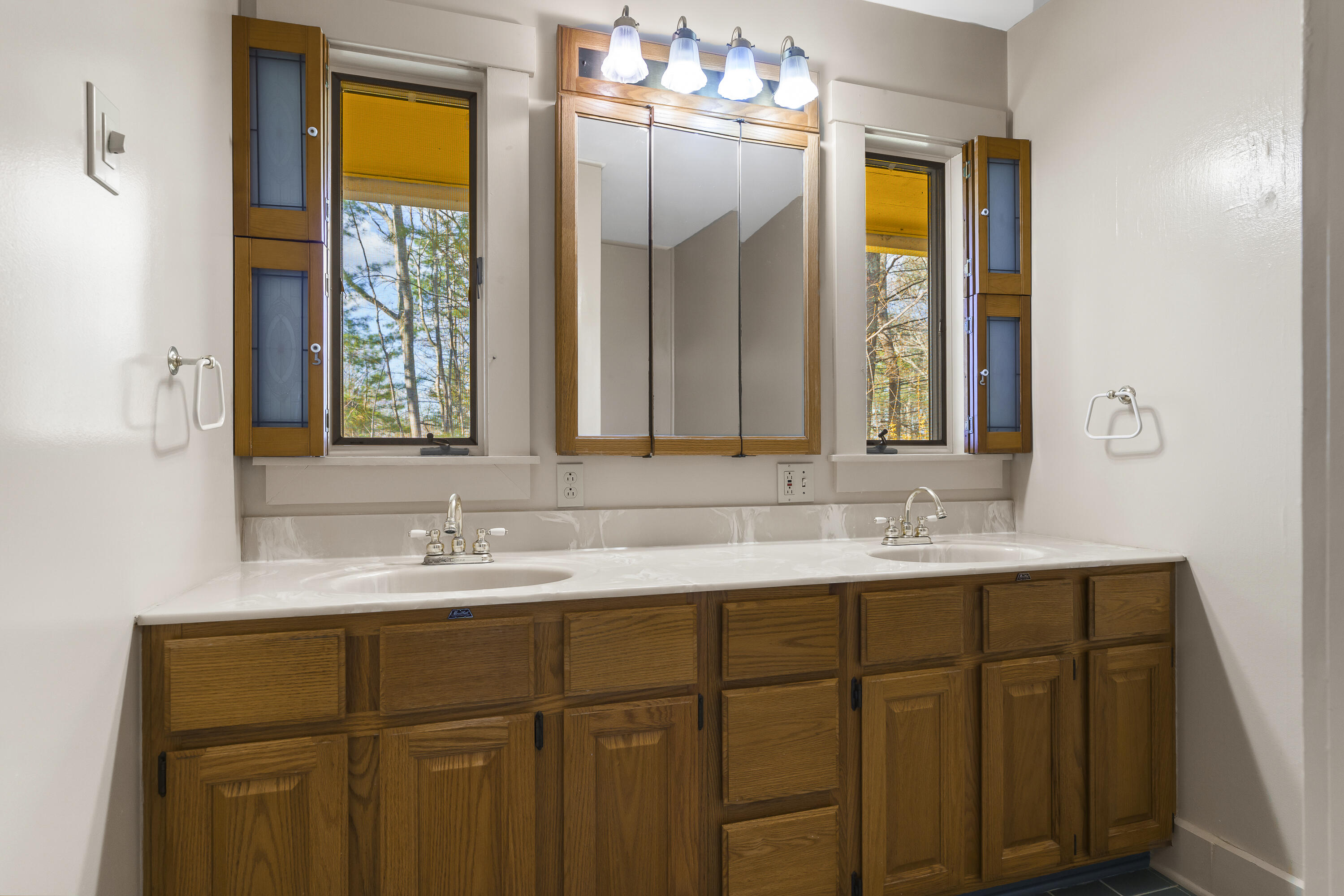 447 Wiscasset Road Boothbay ME 04537