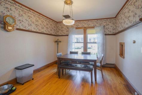 72 Main Street Peru ME 04290