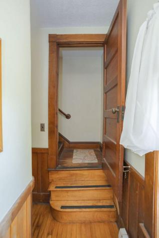 72 Main Street Peru ME 04290