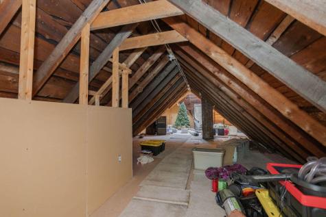 72 Main Street Peru ME 04290